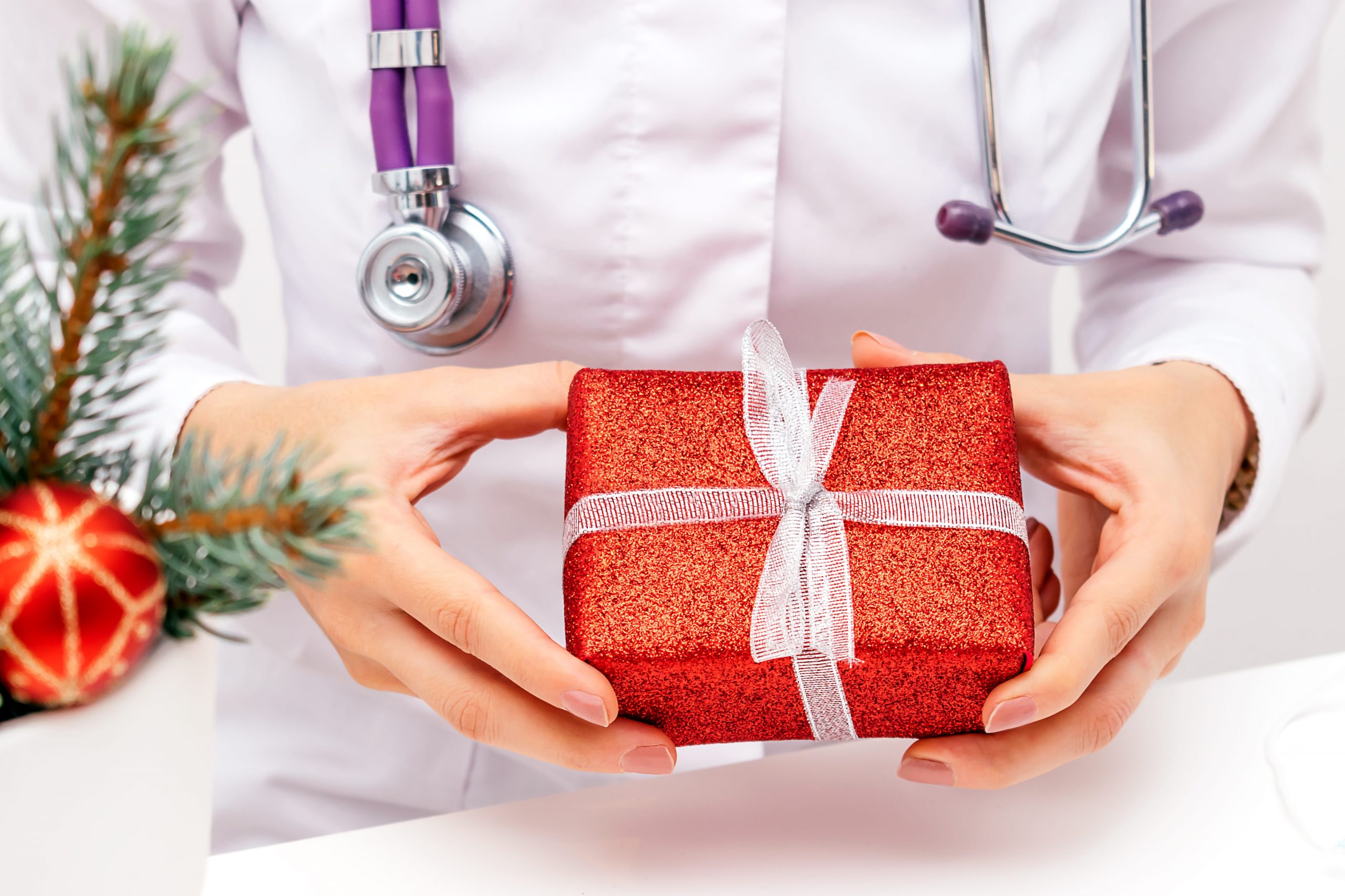 Giving Appreciation Gifts to Your Medical Personnel